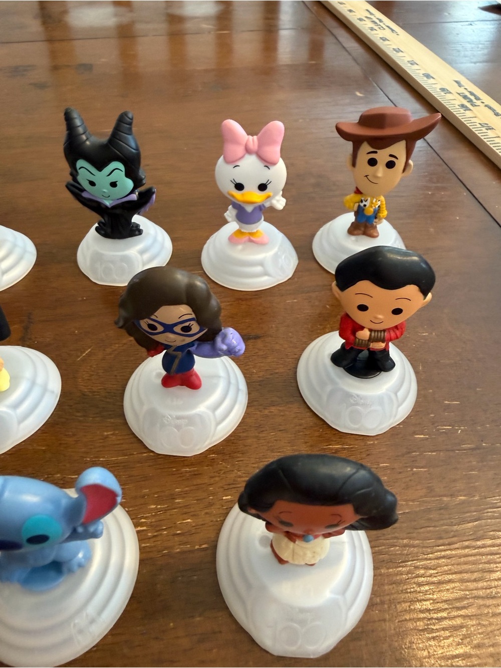 McDonald’s Disney 100 Mini Figurines Lot of 17 Princesses Stitch Woody Donald - Picture 5 of 7